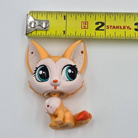 Littlest Pet Shop Roxy Reddington Fennec Fox #3810 LPS Toy Read - Picture 9 of 9